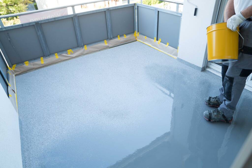 Hydroizolacja balkonu i tarasu – Kompletny przewodnik krok po kroku